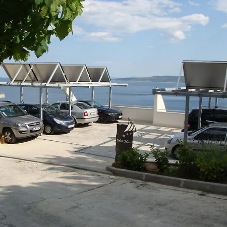 Vela Sollis Marusici (Split-Dalmatia)
