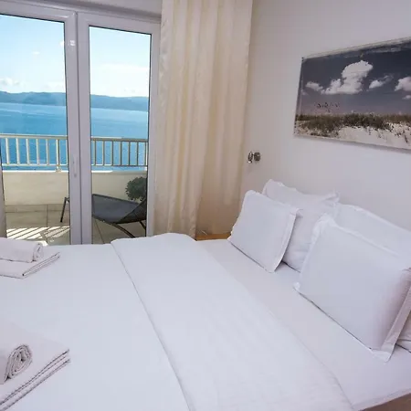 Apartment Vela Sollis *