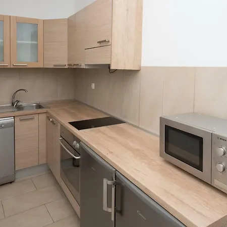 Vela Sollis Apartment *