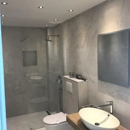 Vela Sollis Apartman Marusici (Split-Dalmatia)