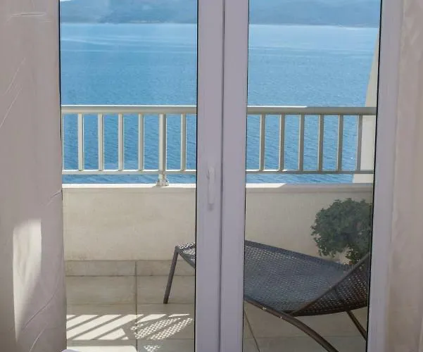 Vela Sollis Appartement *